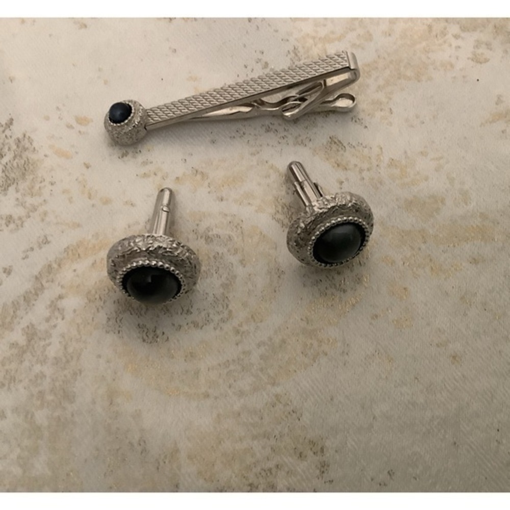 Vintage Swank Cuff Links & Tie Clip